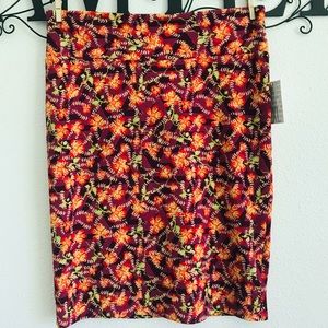 NWT LuLaRoe Cassie skirt size 2XL burgundy floral